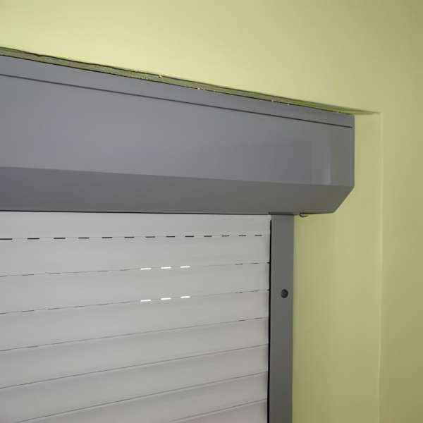 Ako zabrániť únikom tepla cez okná – riešenia na zimu