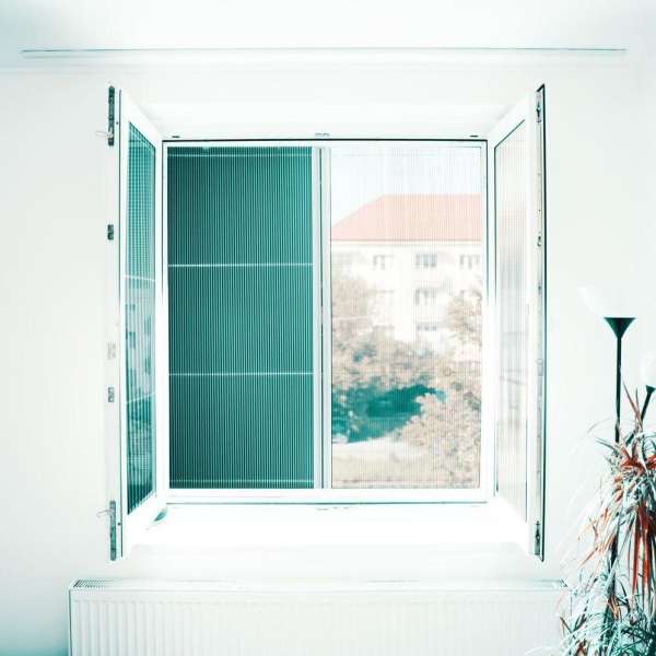 Kedy vymeniť staré rolety za nové – 7 jasných signálov